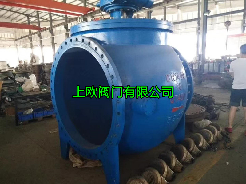 �����z���y